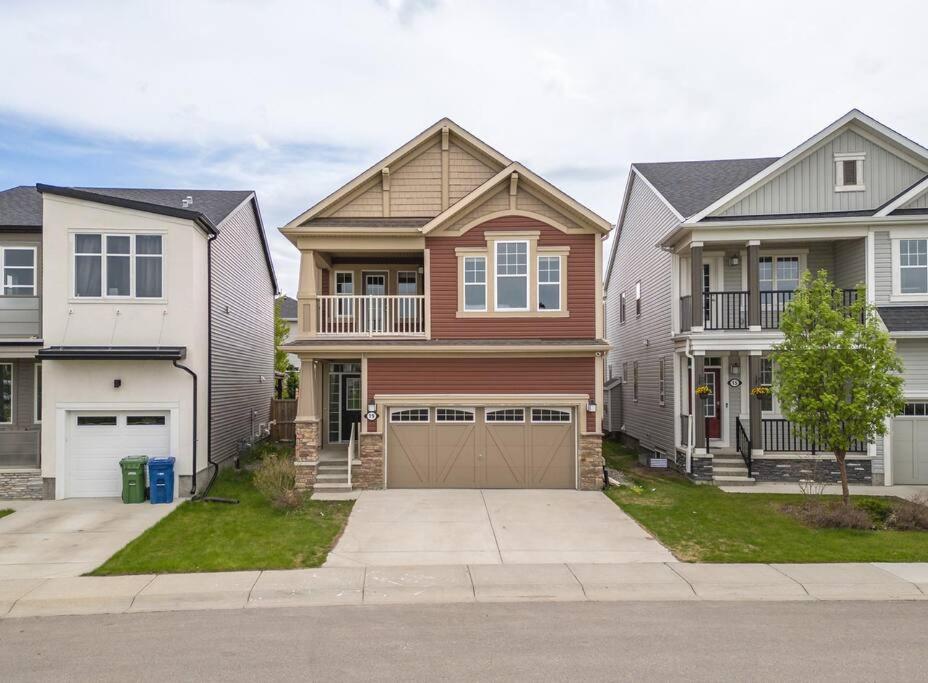 A beautiful home in Airdrie