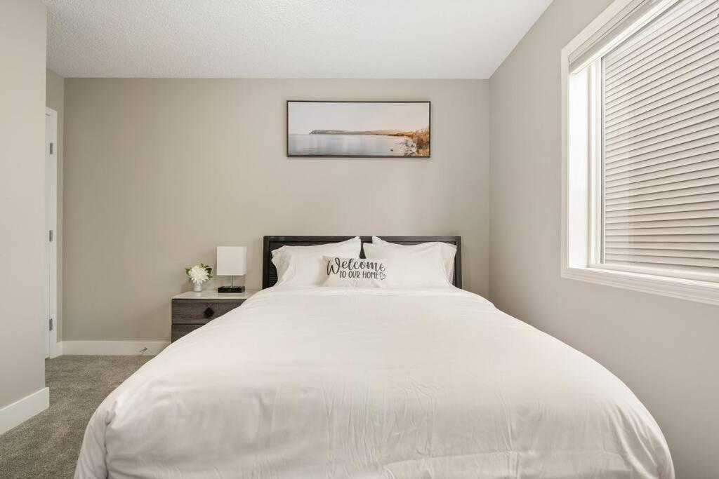 A beautiful home in Airdrie