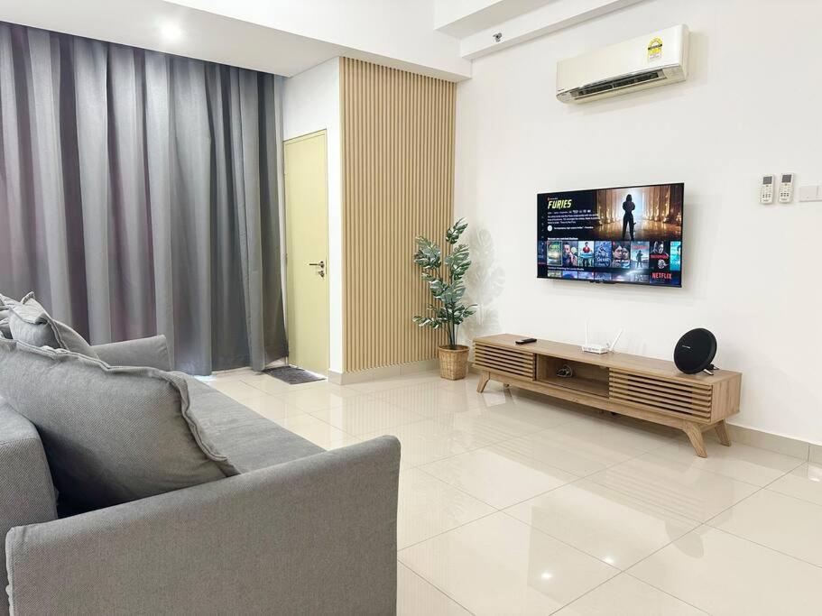 Vivo Soho Suite-5pax-Next to Midvalley, KL center