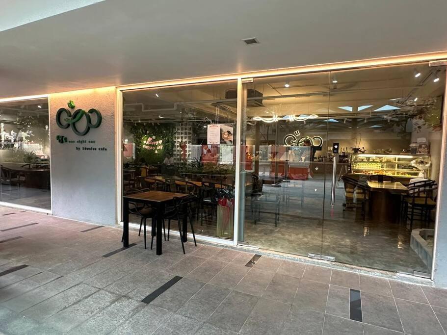 Vivo Soho Suite-5pax-Next to Midvalley, KL center