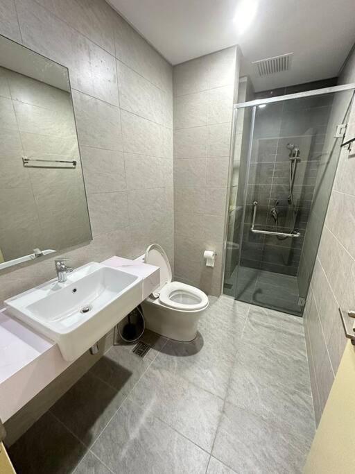 Vivo Soho Suite-5pax-Next to Midvalley, KL center