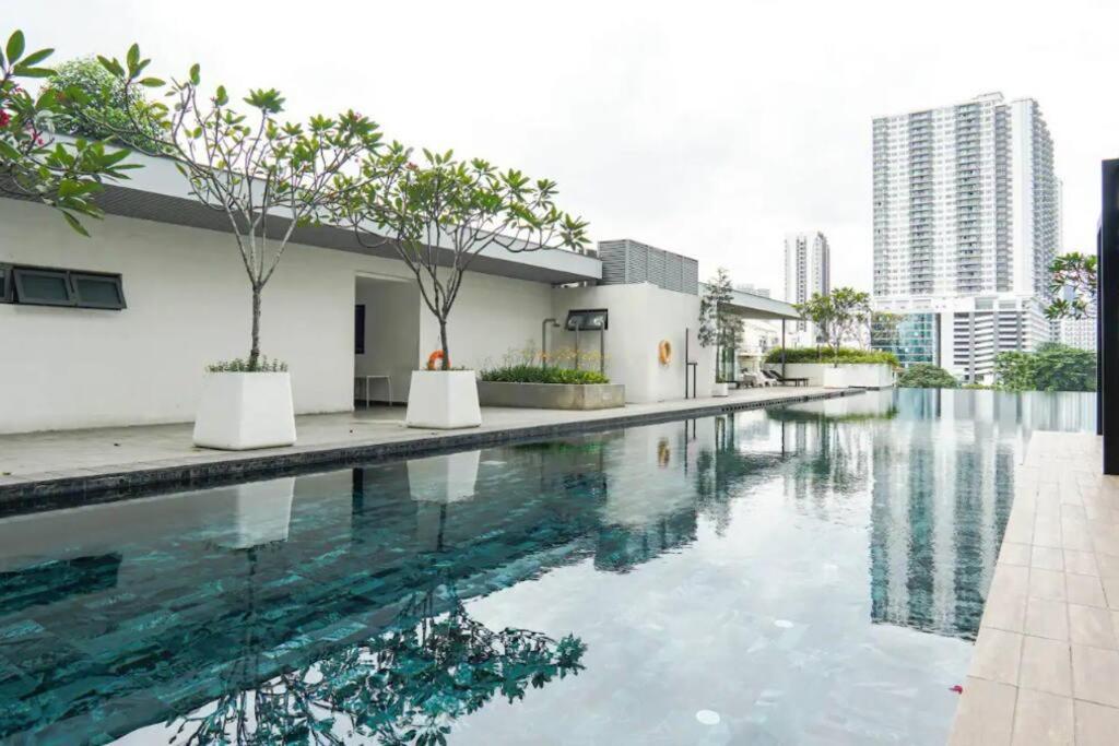 Vivo Soho Suite-5pax-Next to Midvalley, KL center