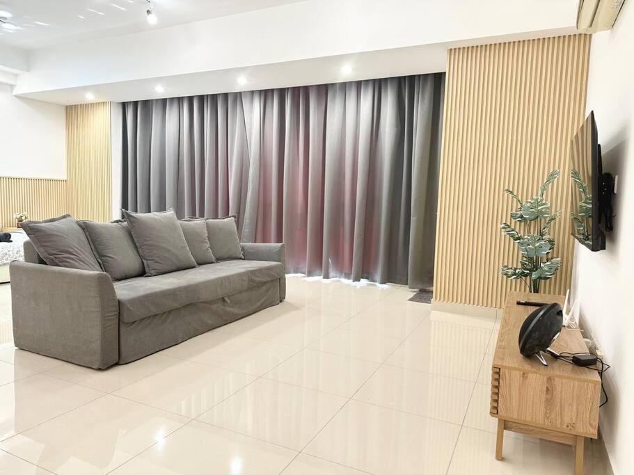 Vivo Soho Suite-5pax-Next to Midvalley, KL center