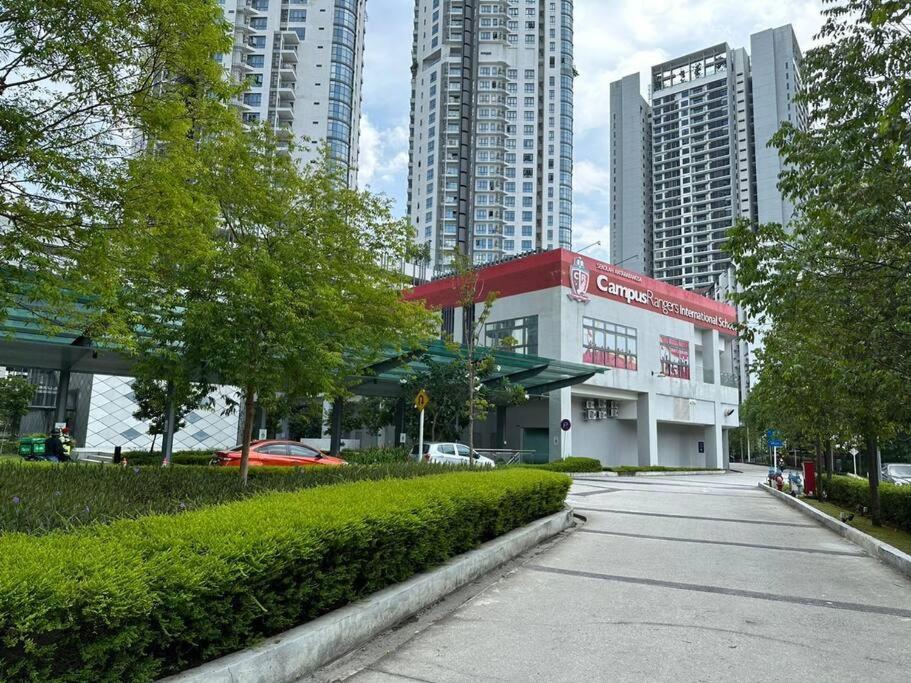 Vivo Soho Suite-5pax-Next to Midvalley, KL center