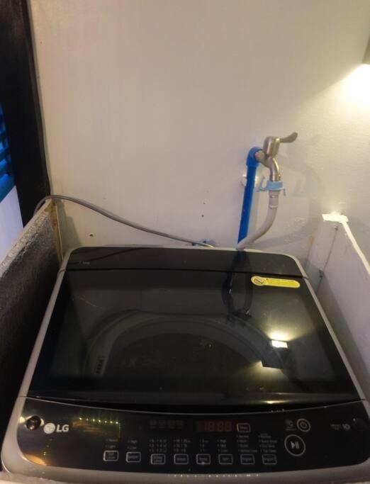 Vinta with Netflix and Vinyl Player and Washer view 3