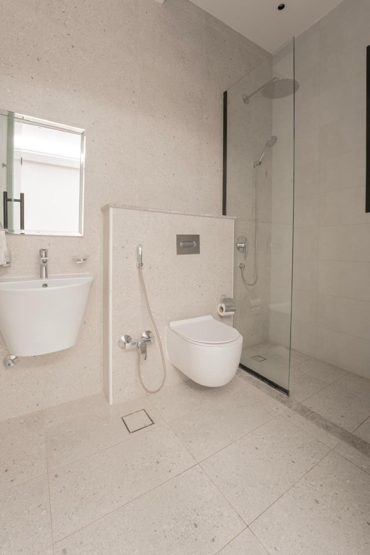 IDBOS - Luxury Apartment