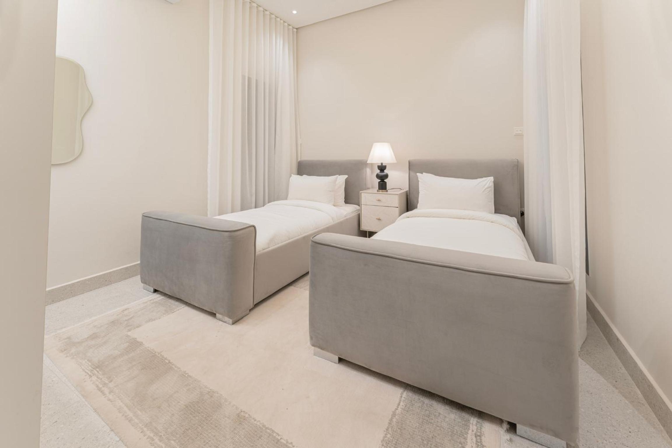 IDBOS - Luxury Apartment