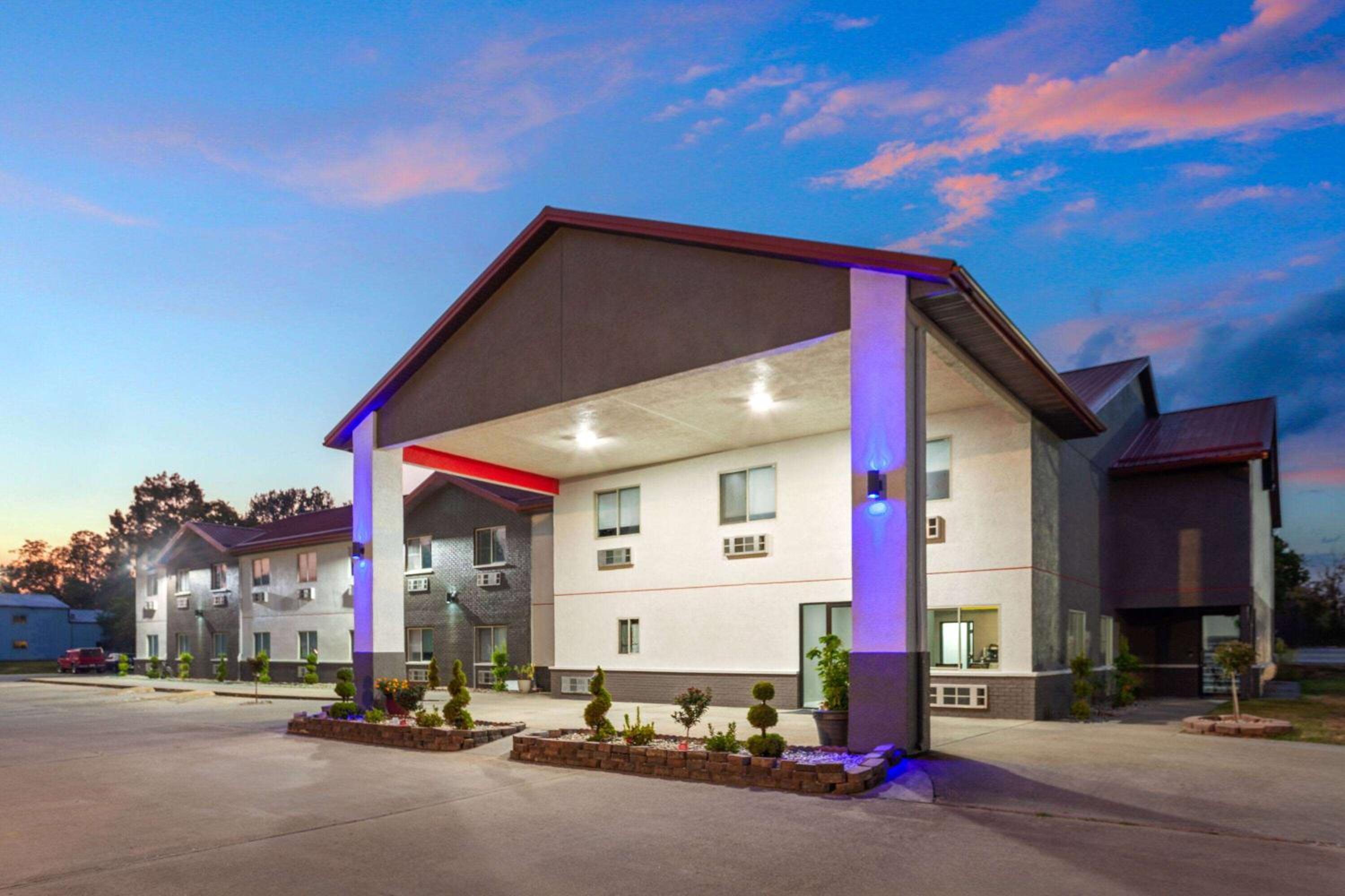 Super 8 by Wyndham Olney view 2
