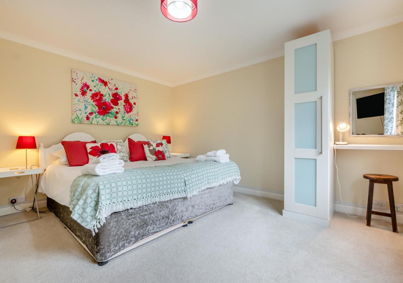 4 Bed in Newquay oc-b29882