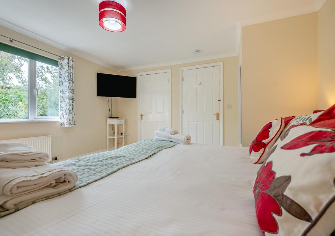 4 Bed in Newquay oc-b29882