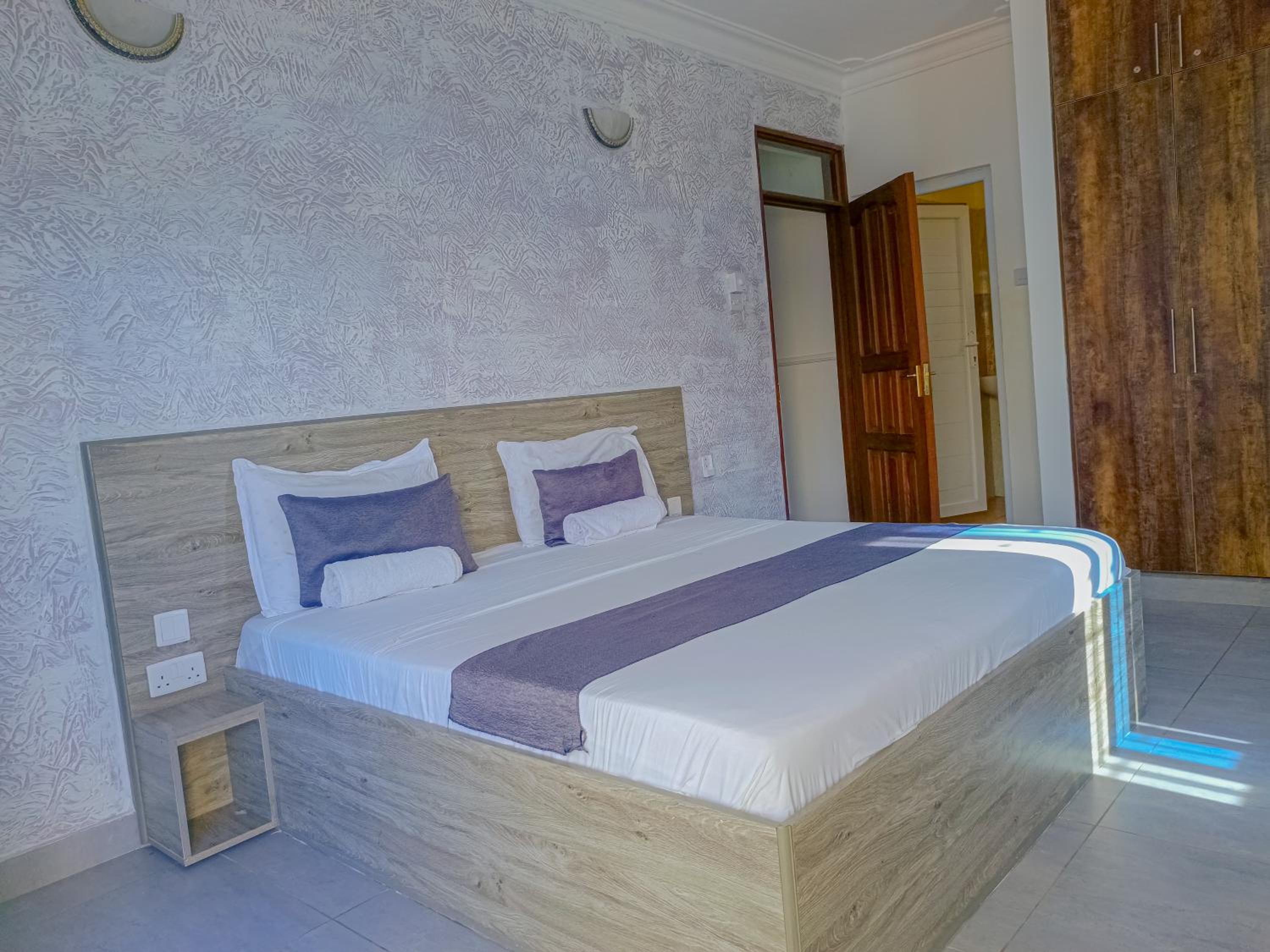 epic pavilion suites