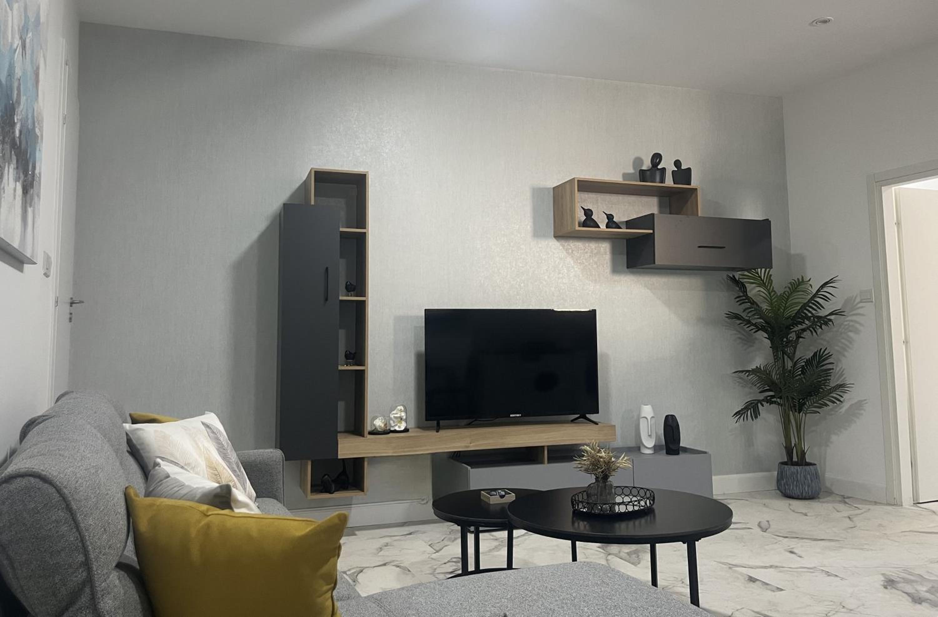 Limassol Vacations - Phaedrus Living Limassol Downtown Habitat - Property Image 10