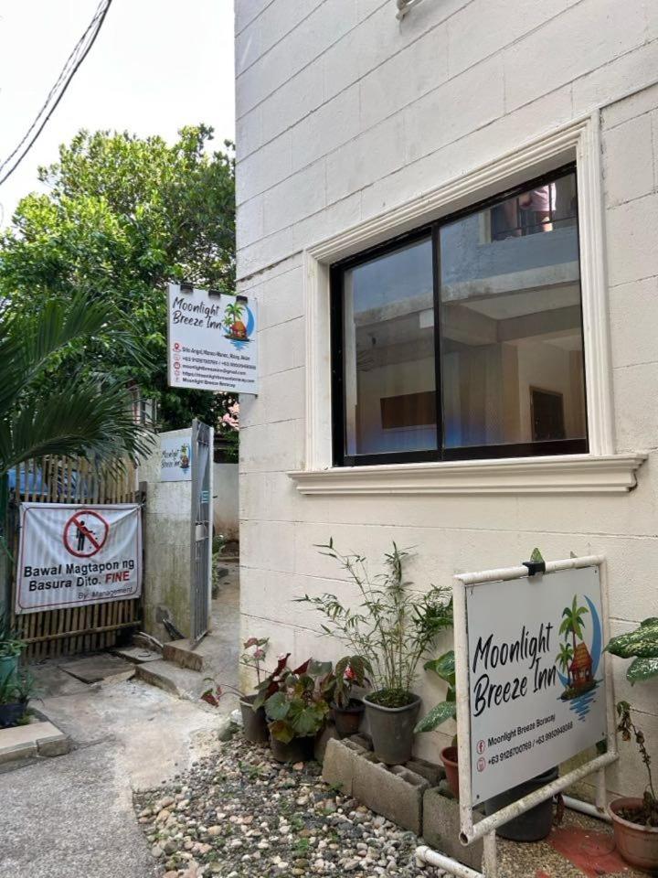Moonlight Breeze Inn Boracay, Boracay - 12