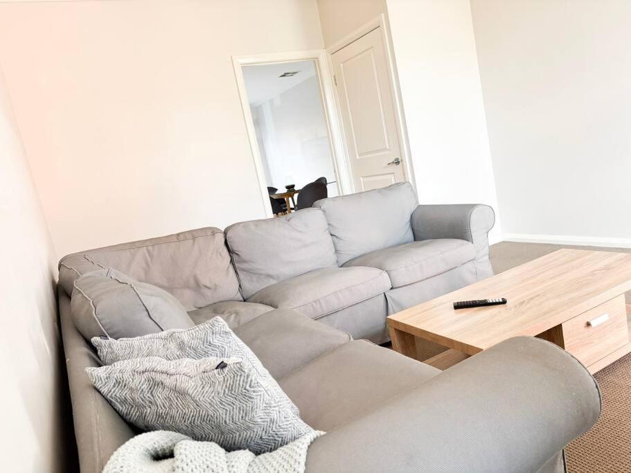 CBD 2 Bedroom Gem