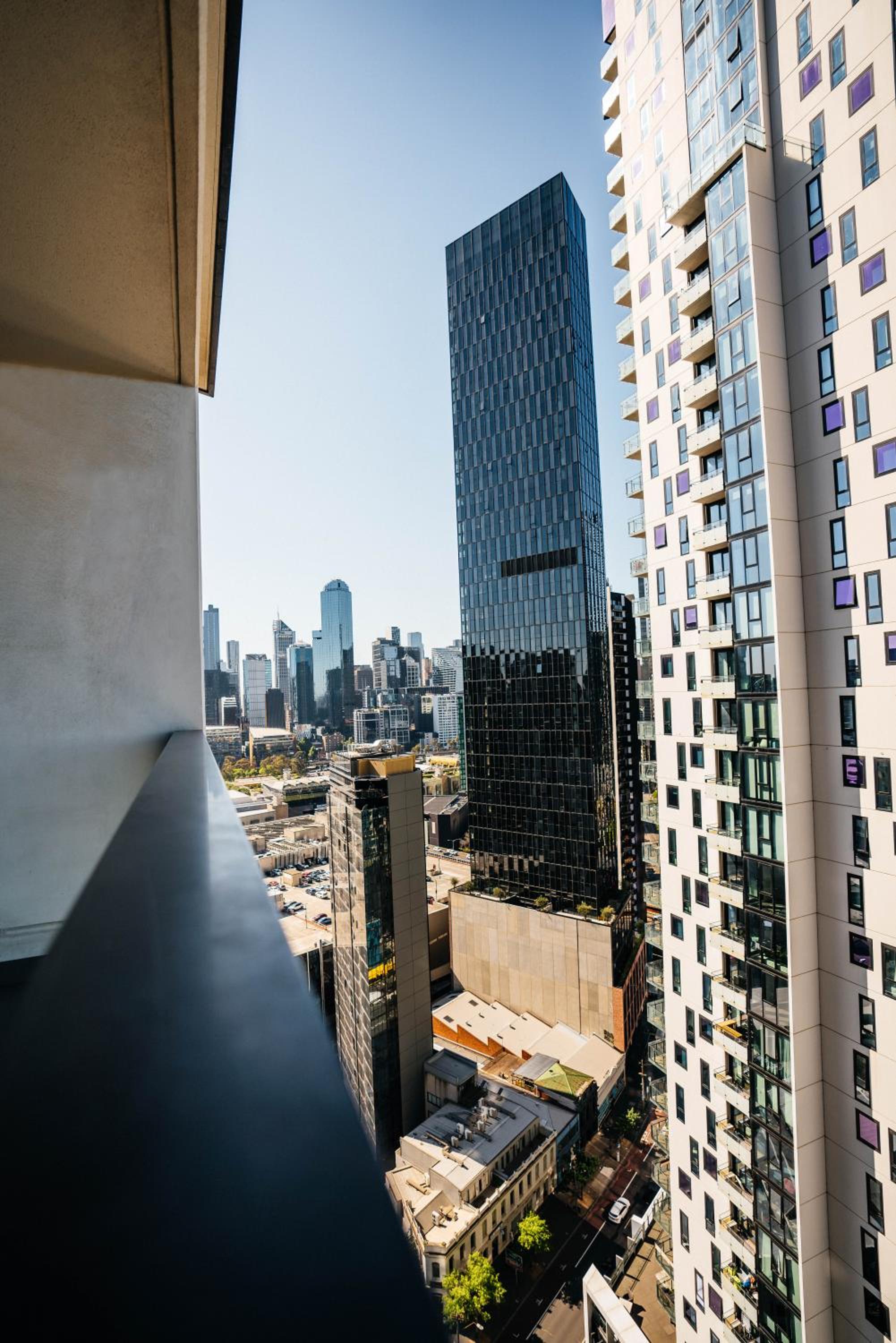 Spacious Family Southbank Residences with CityView