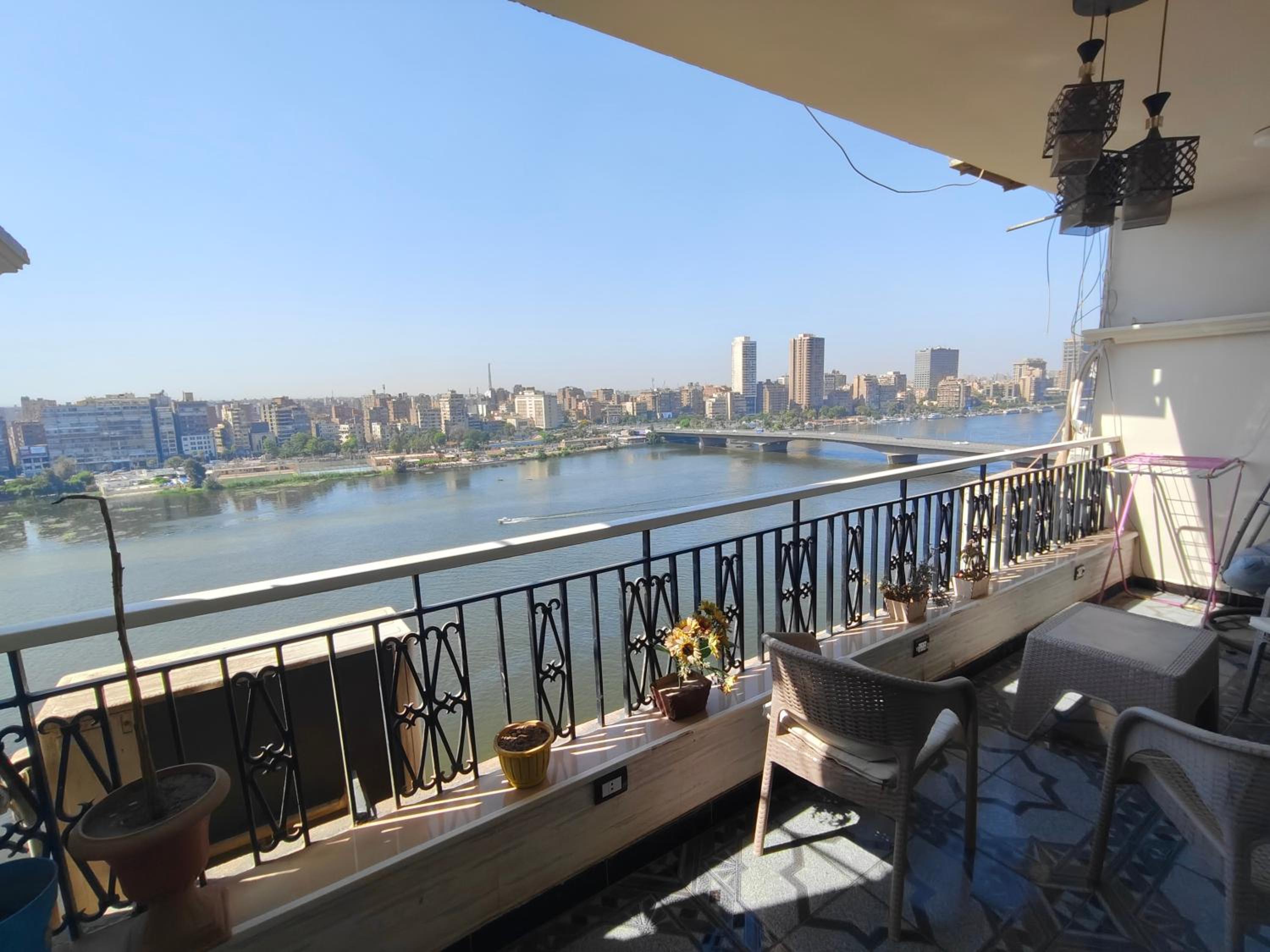 Apartment on the Nile 36