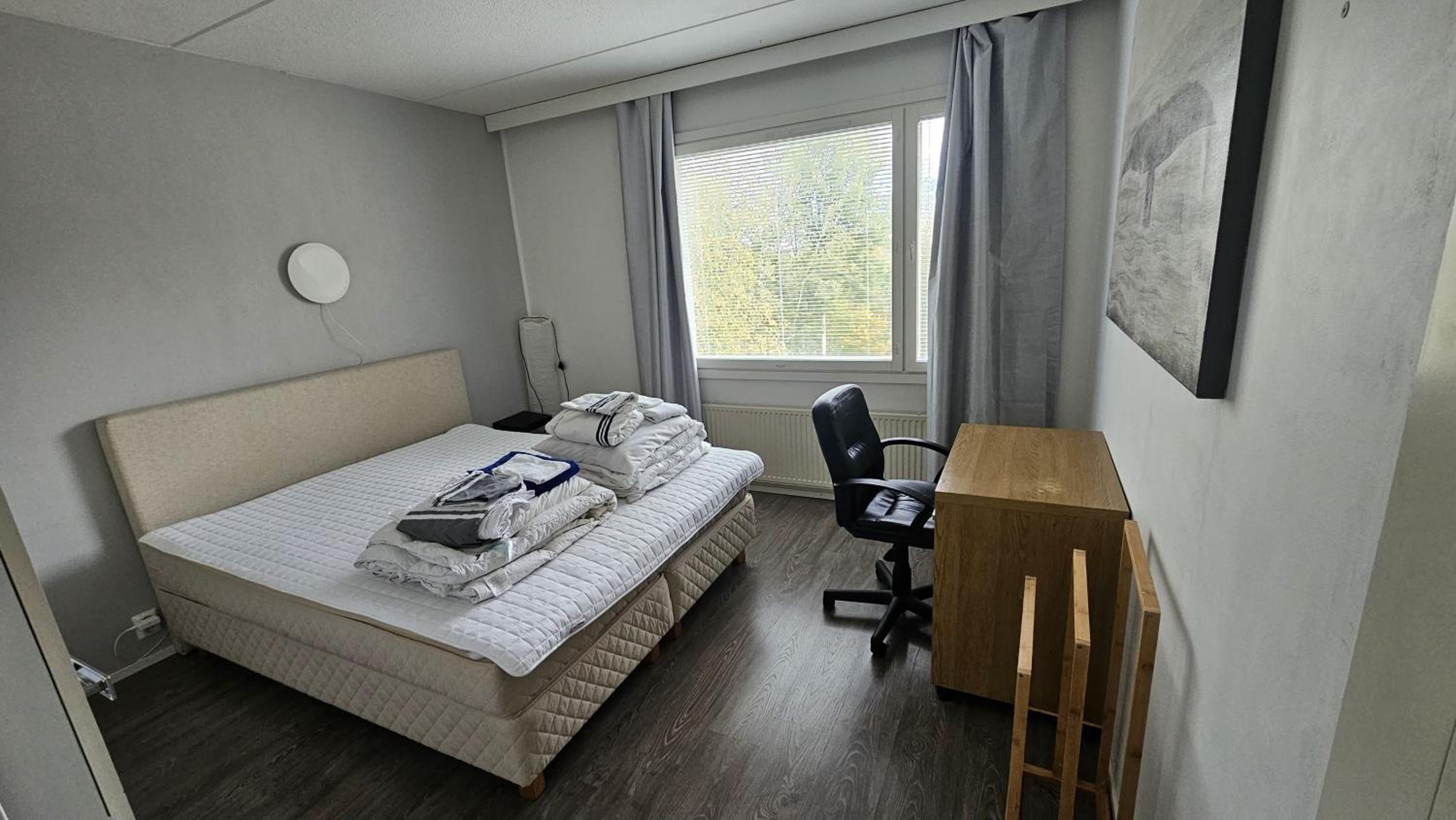Tilava kaksio, saunalla ja sähköauton latauksella.