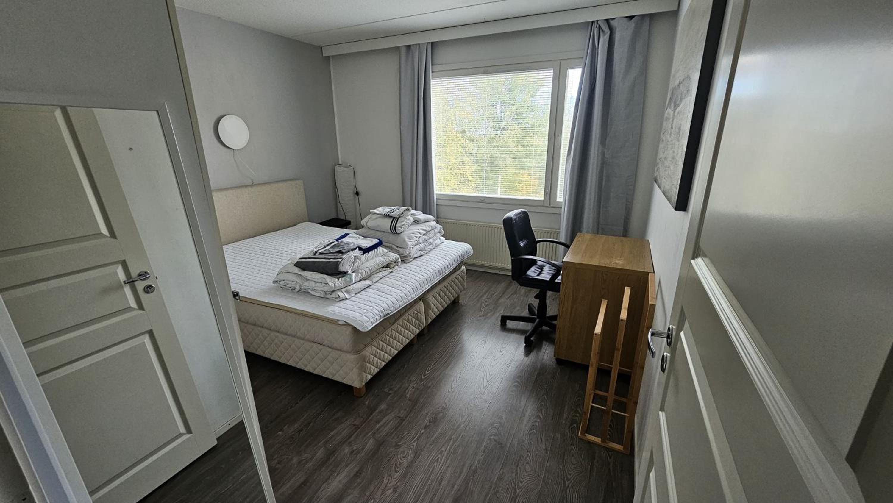 Tilava kaksio, saunalla ja sähköauton latauksella.