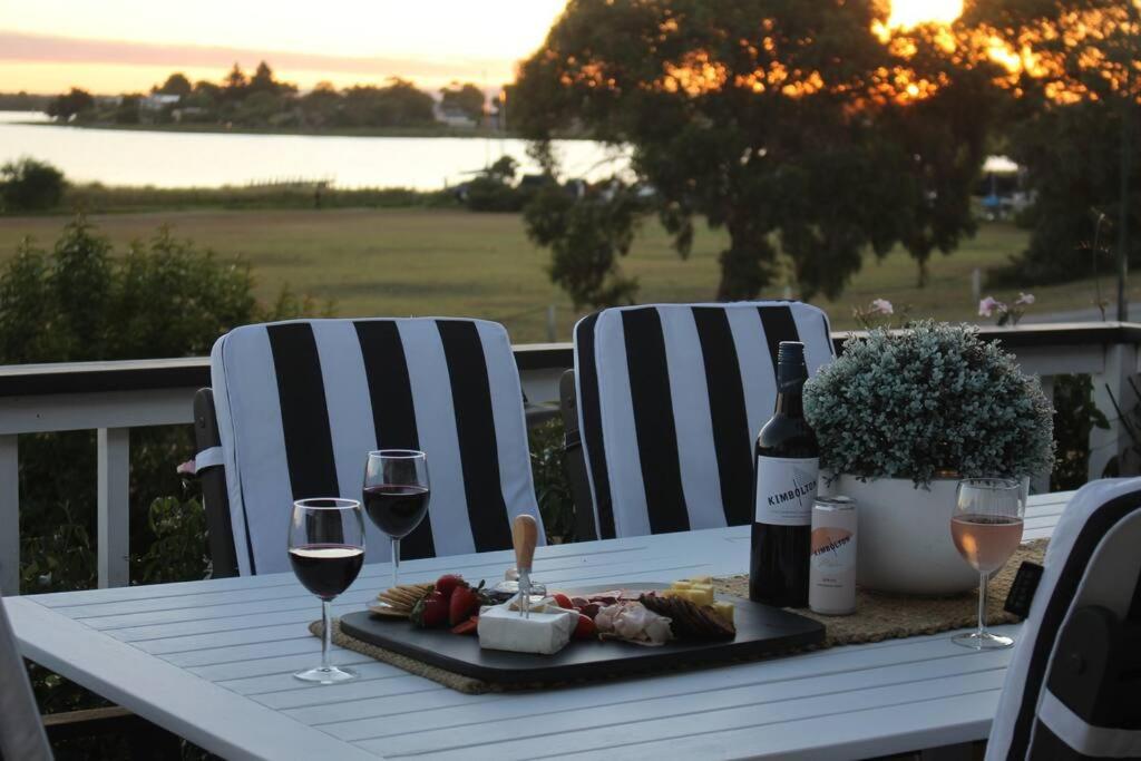 The Boathouse, a place to unwind & explore