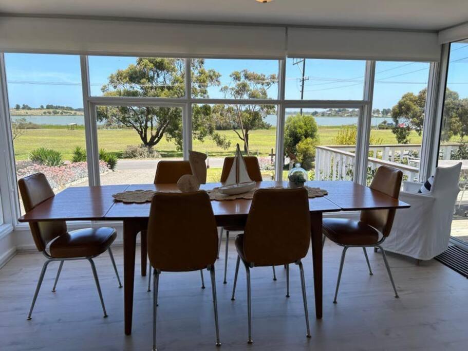 The Boathouse, a place to unwind & explore