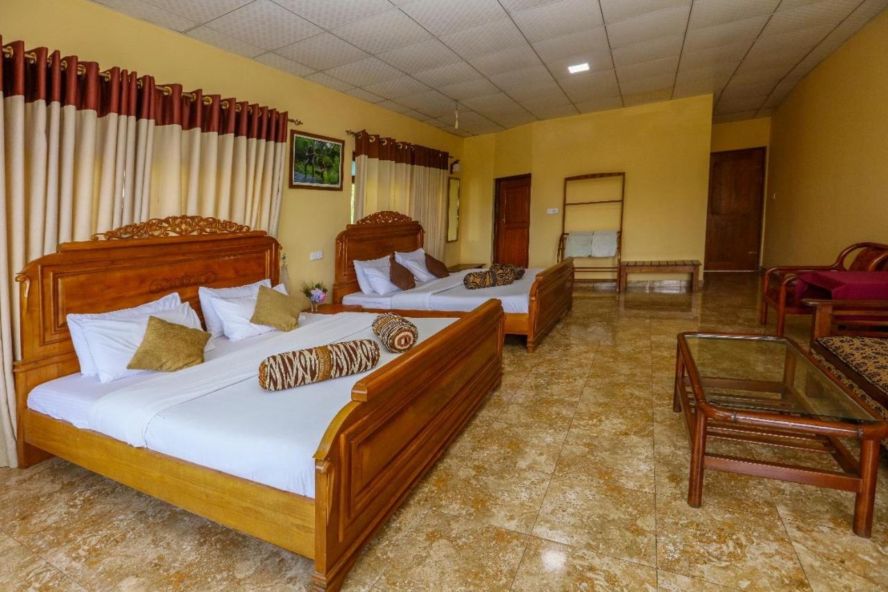 sri lak residence