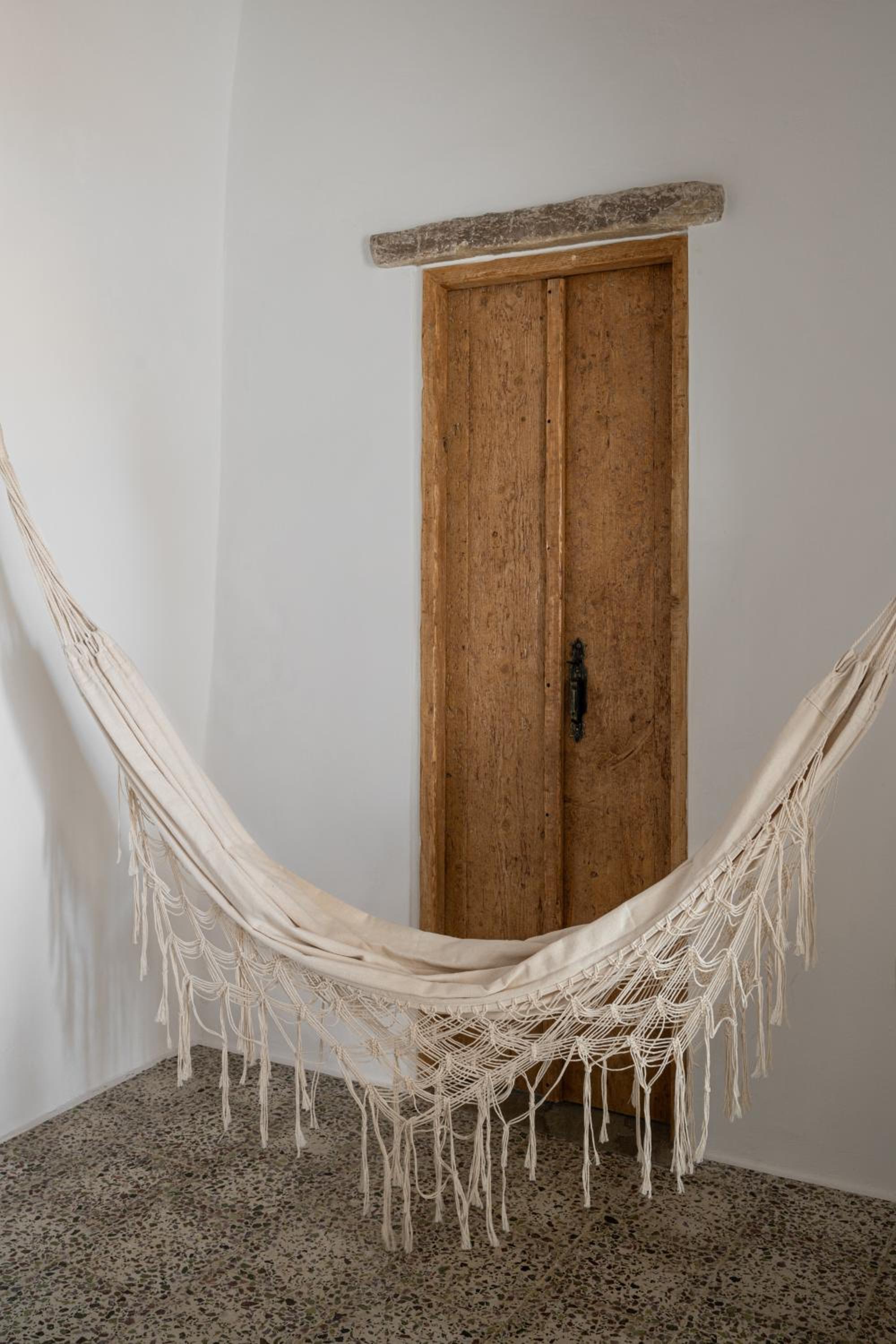 Th_eros House