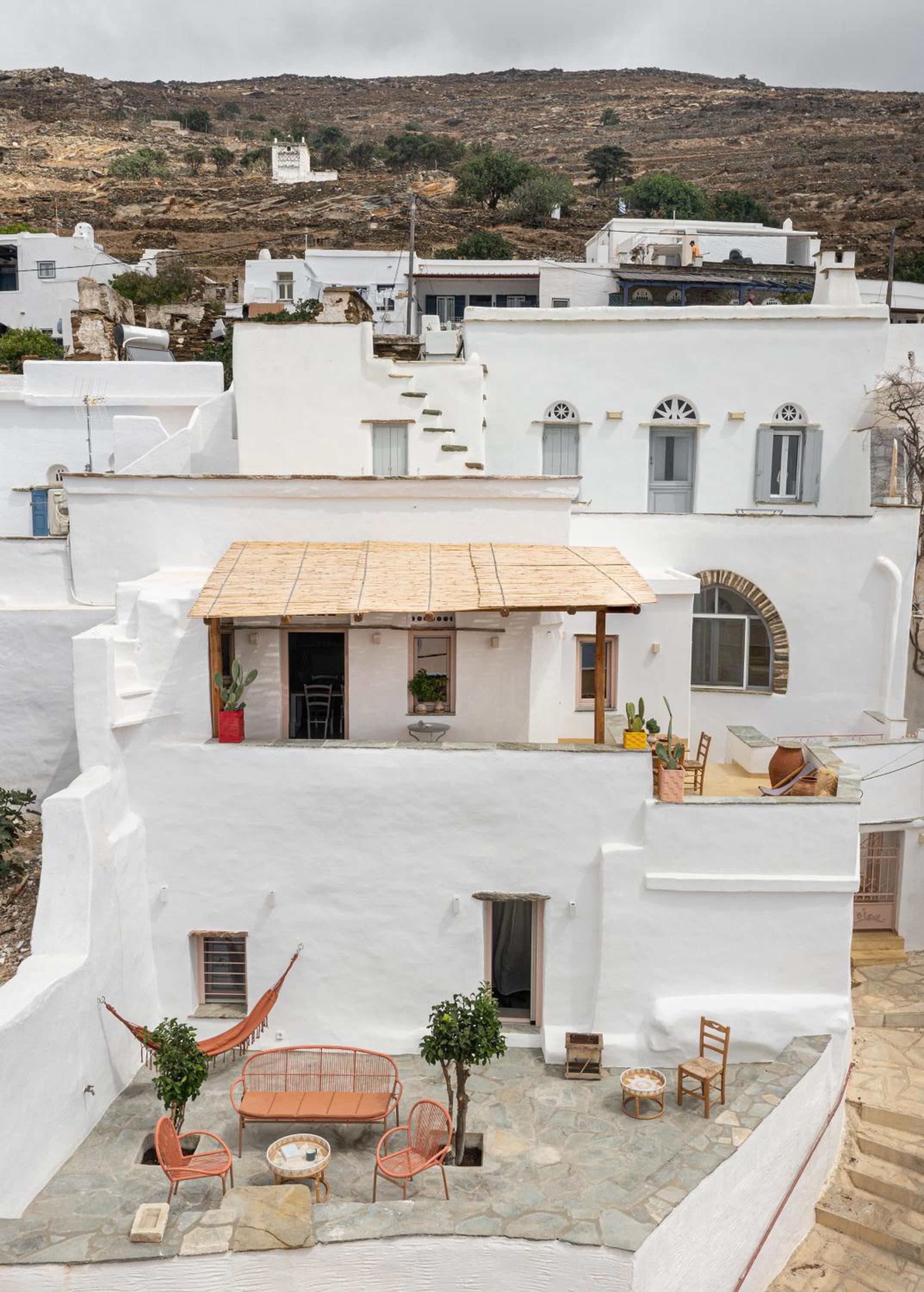 Th_eros House