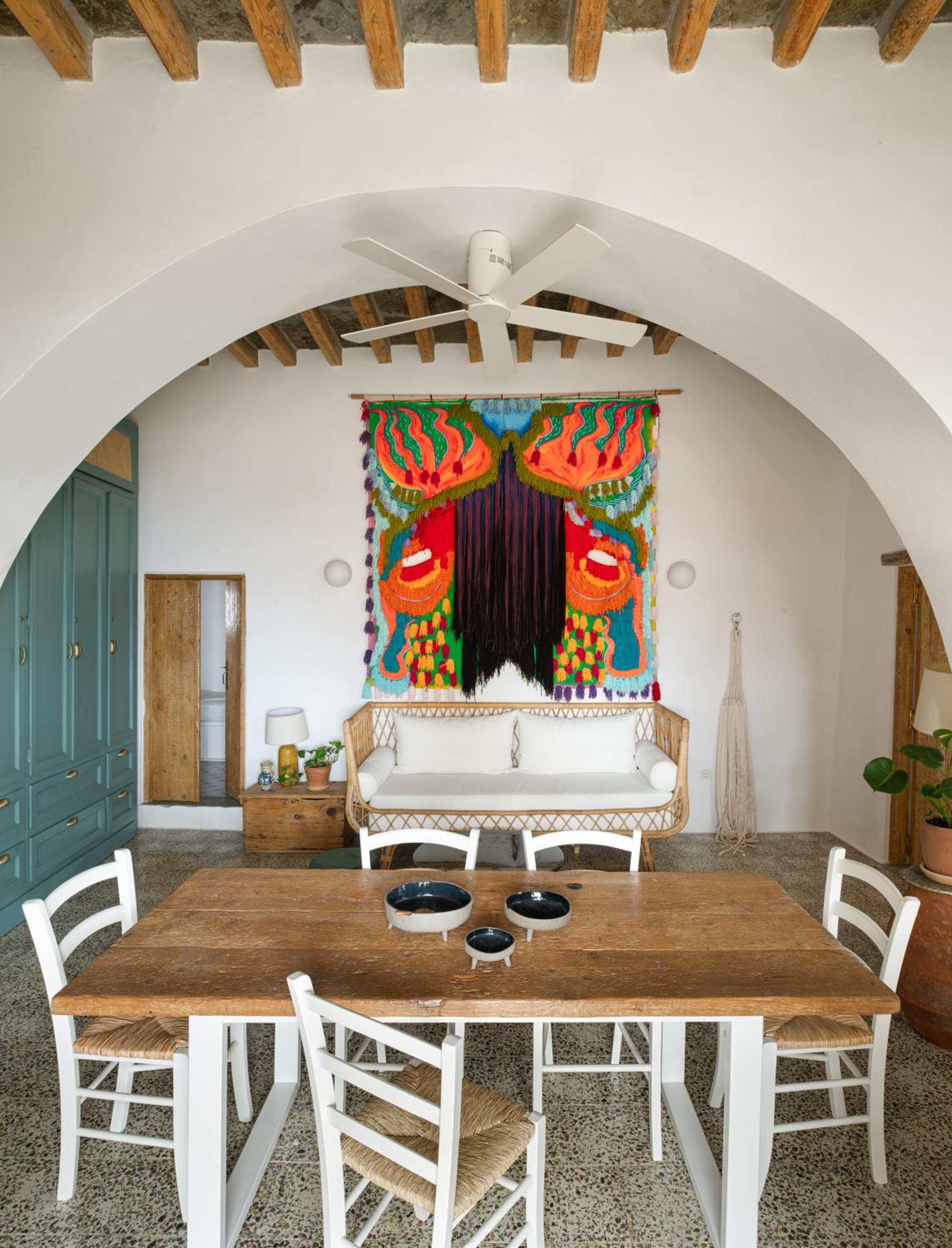 Th_eros House