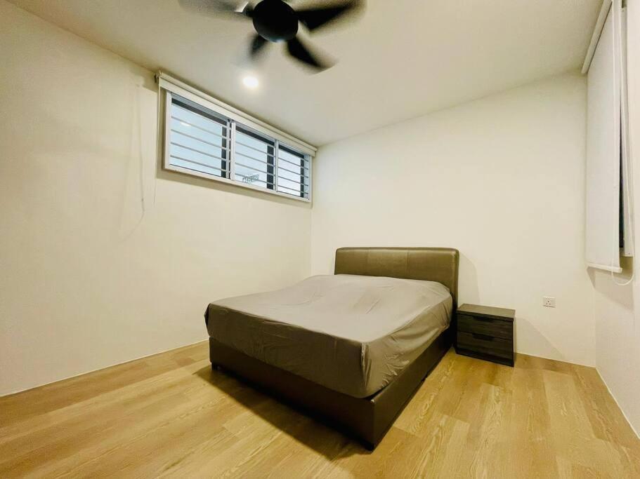 Armadale Galacity2R2B w Netflix, 6pax YPM52 photo 2