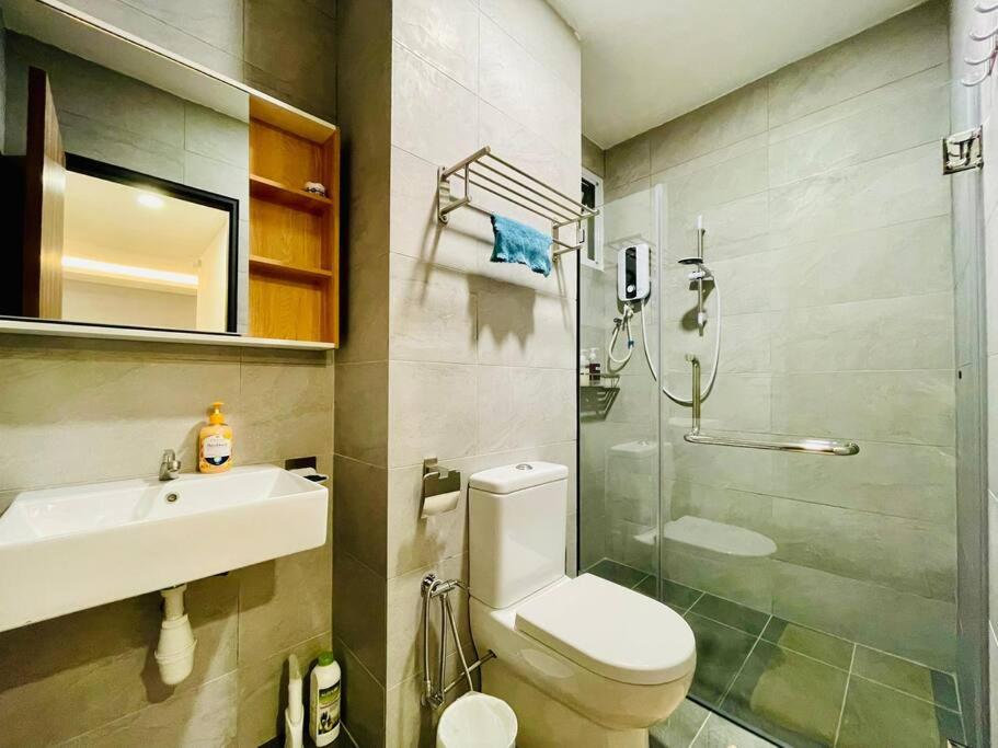 Armadale Galacity2R2B w Netflix, 6pax YPM52 photo 4