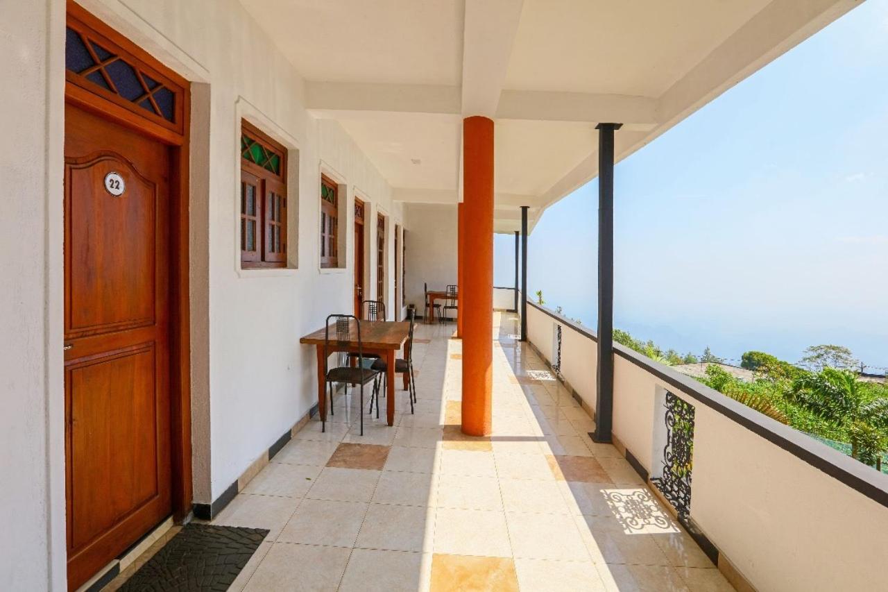 sri lak residence