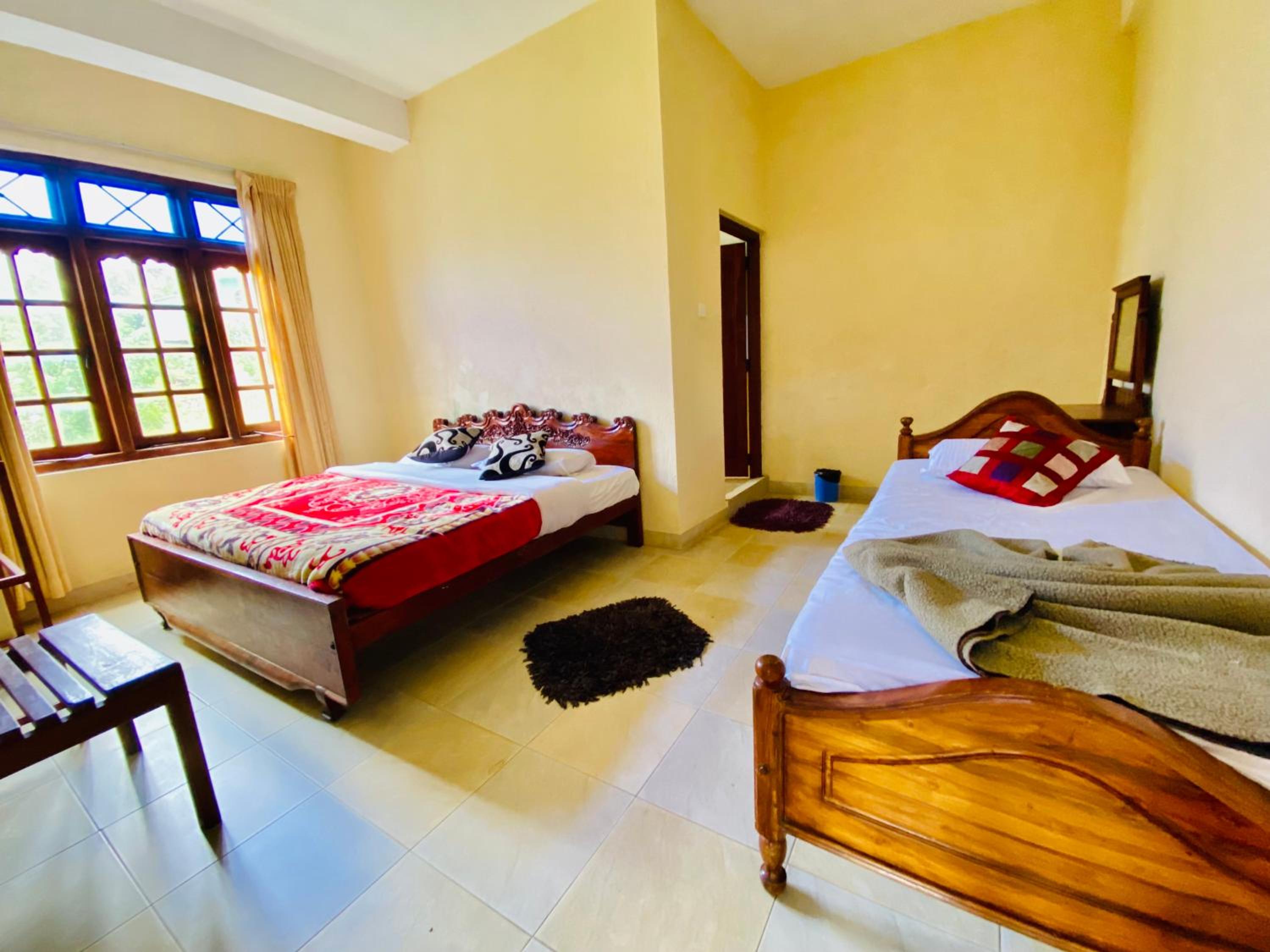 sri lak residence