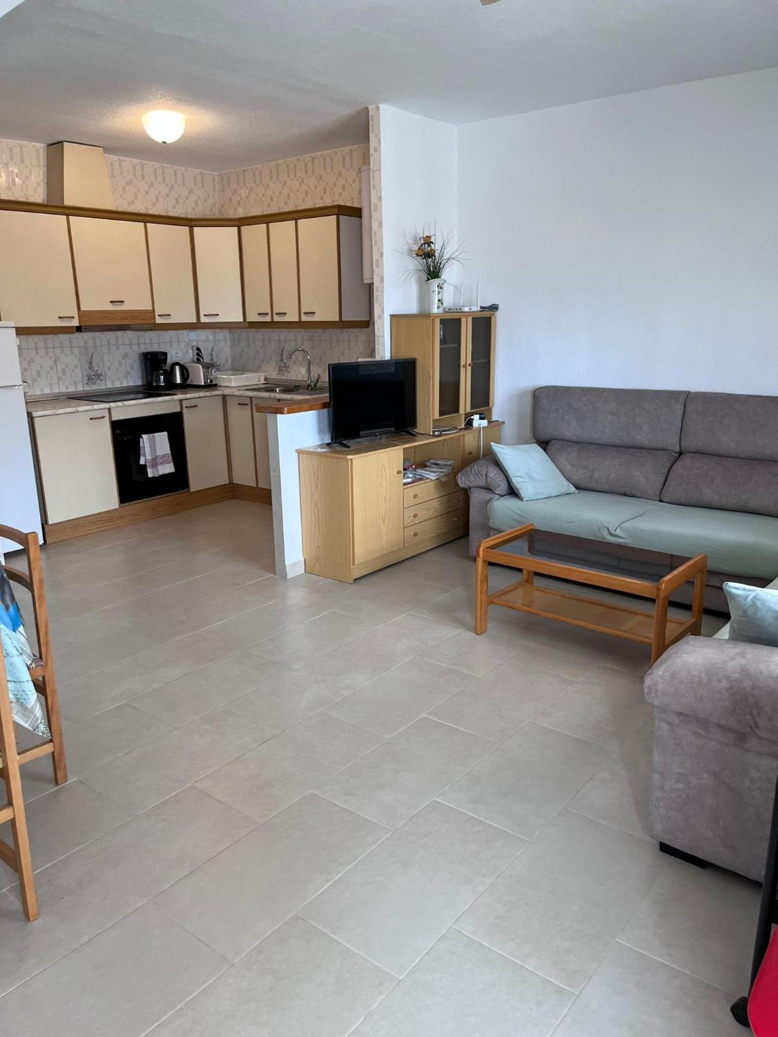 Fräsch duplex med havsutsikt