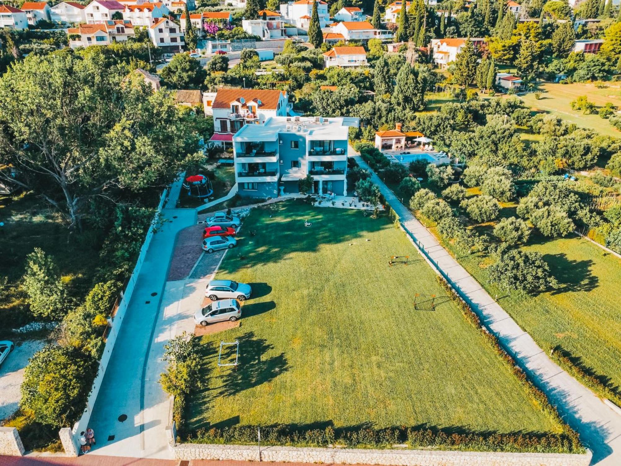 Villa Barovic - Delux Apartment view 5