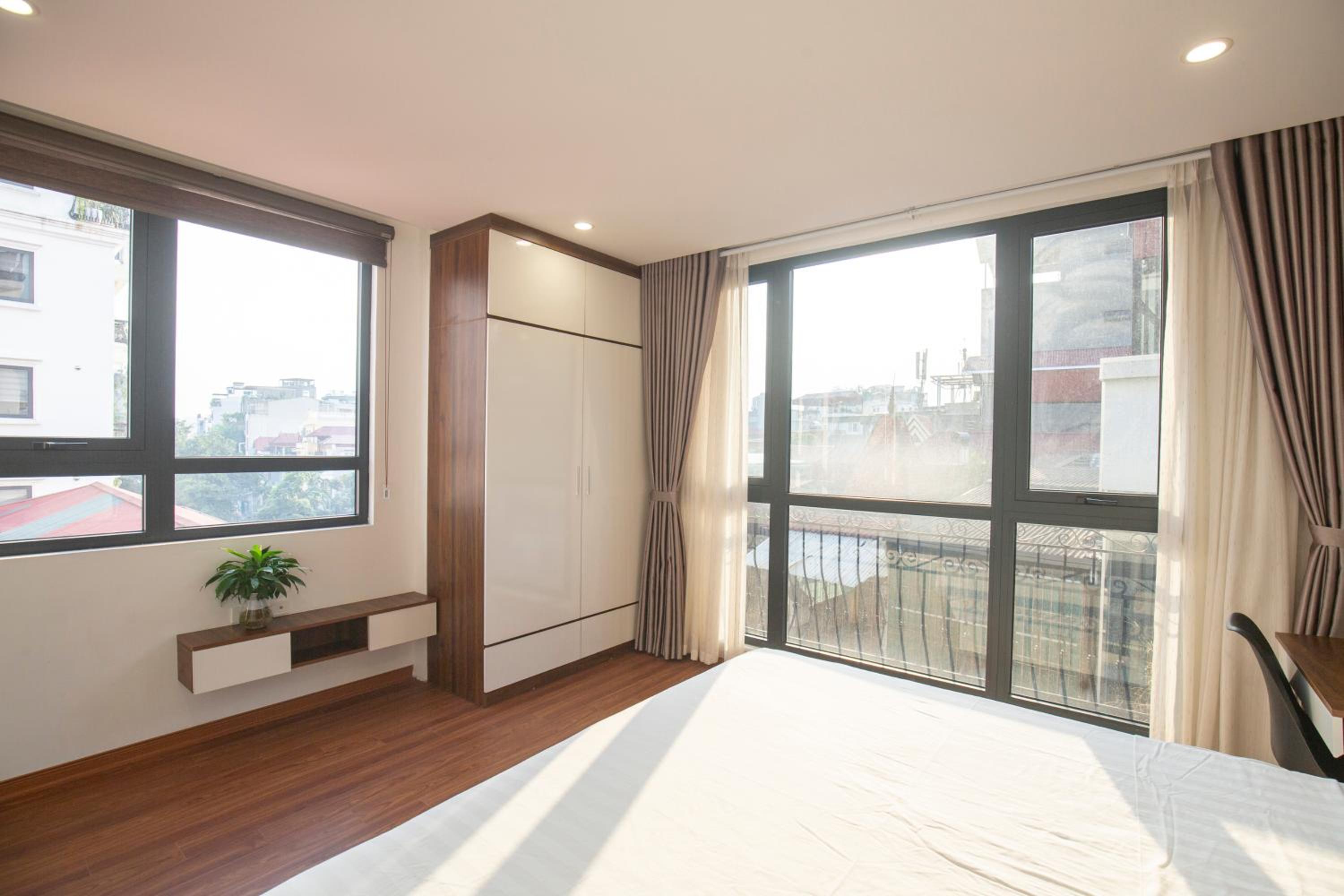 Sumitomo19 Serviced Apartment at Linh Lang