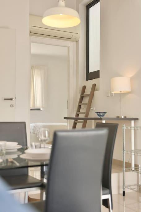 Lovely 1BR home with private balcony in St Julians by 360 Estates photo 2
