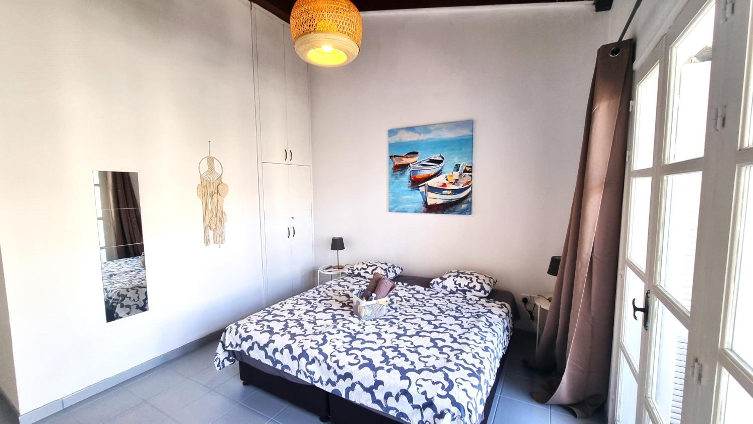Lovely 1BR in Old Town - City Center & 4min to Beach