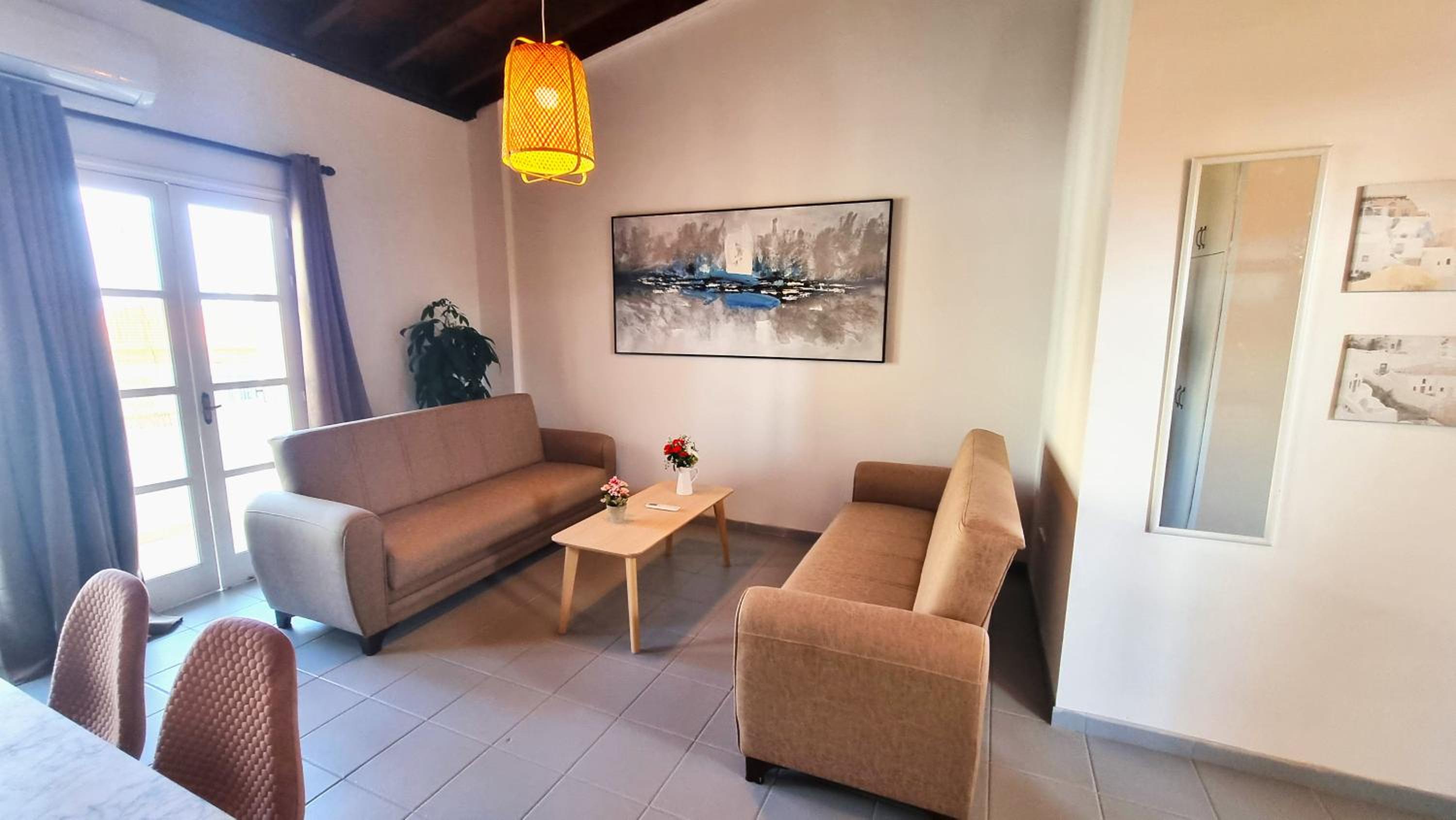 Lovely 1BR in Old Town - City Center & 4min to Beach