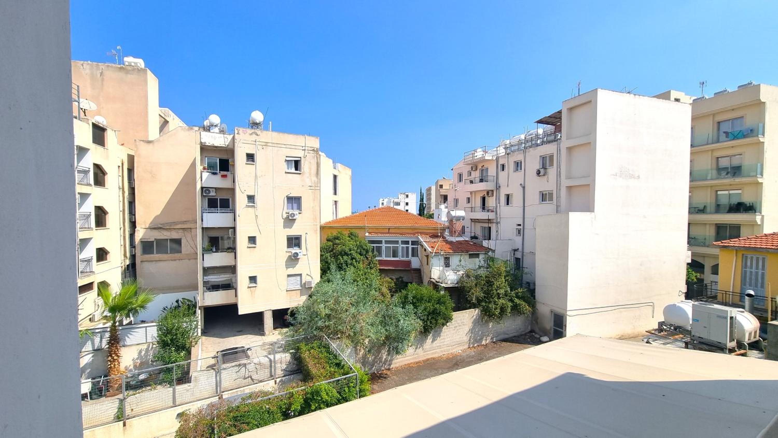 Lovely 1BR in Old Town - City Center & 4min to Beach