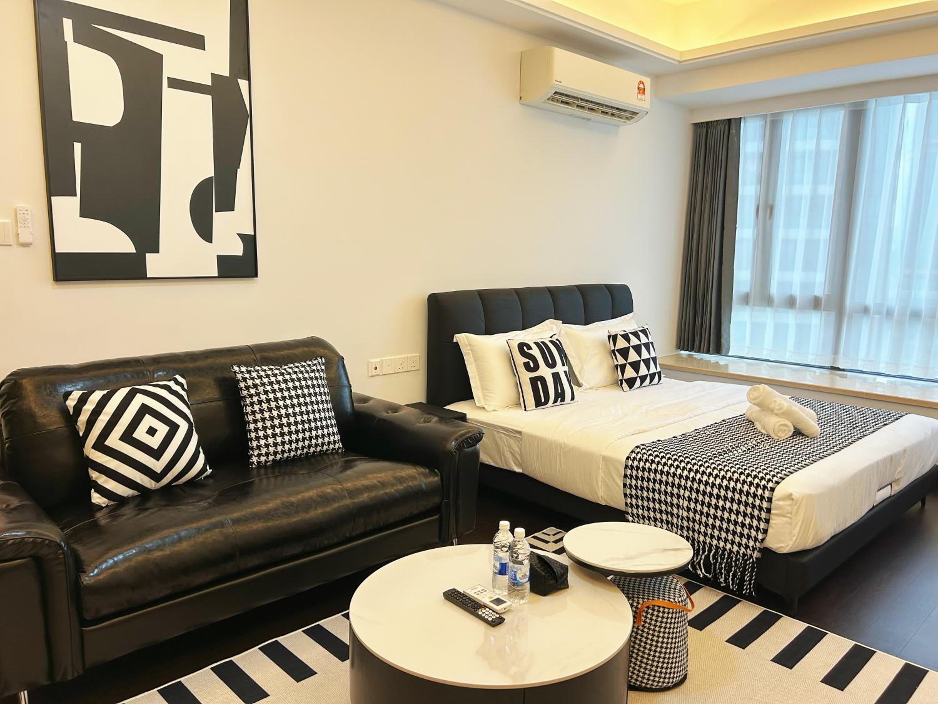 R&F Princess Cove Cozy&Boutique Homestay By Wan Li Property Management