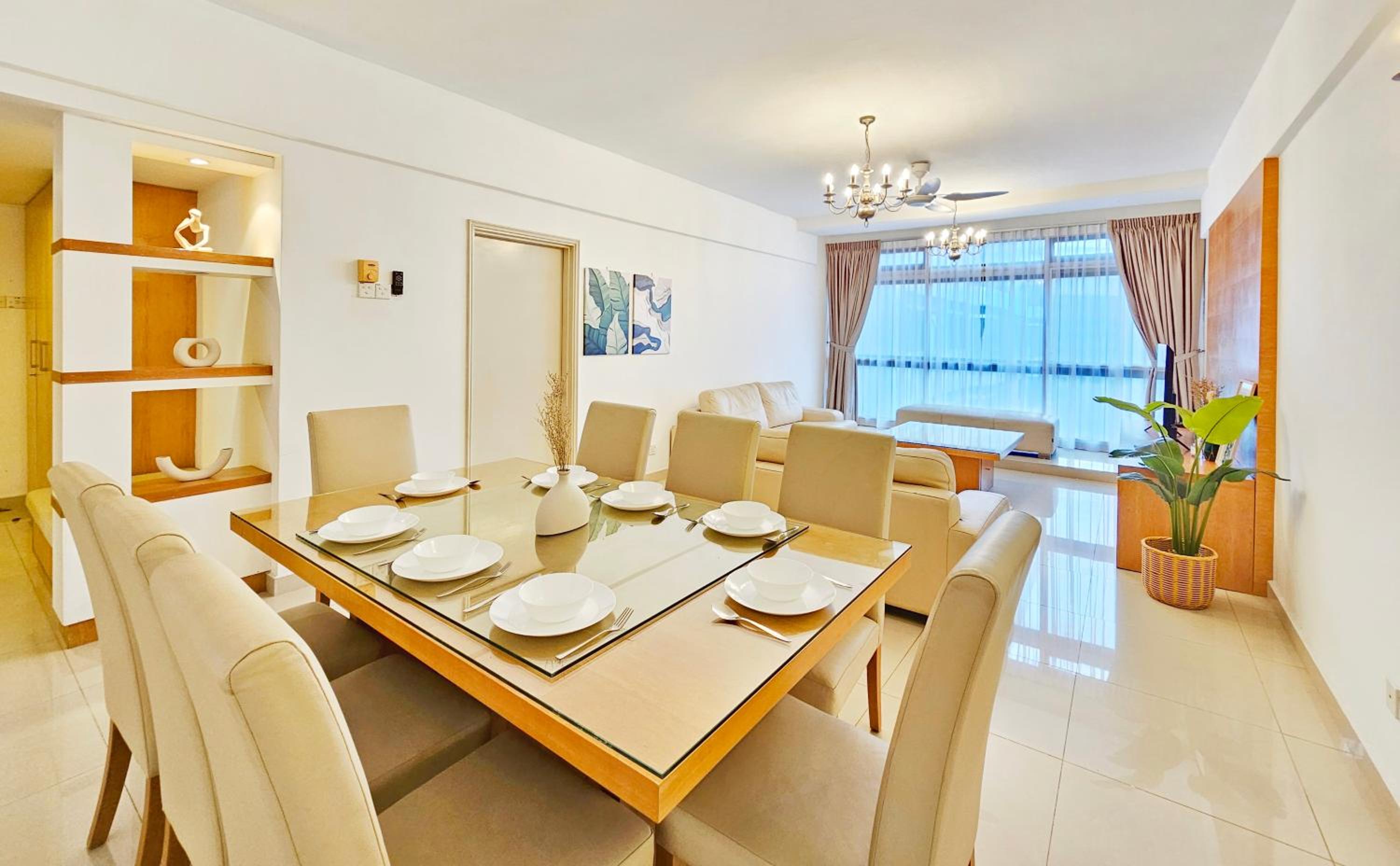 Fahrenheit Bukit Bintang Big Group 13Pax Family Suites