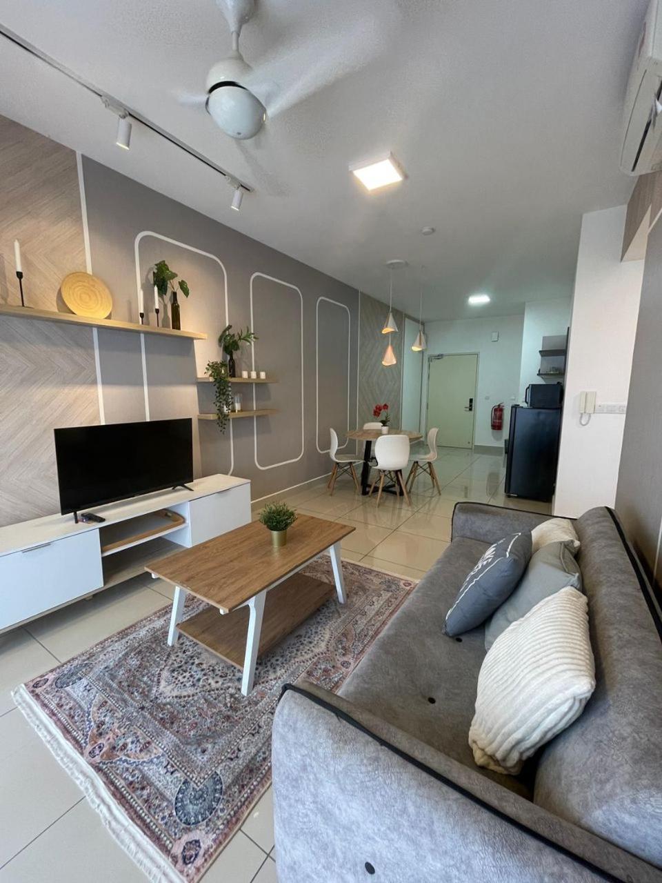 Arissa Homestay Savanna Southville City