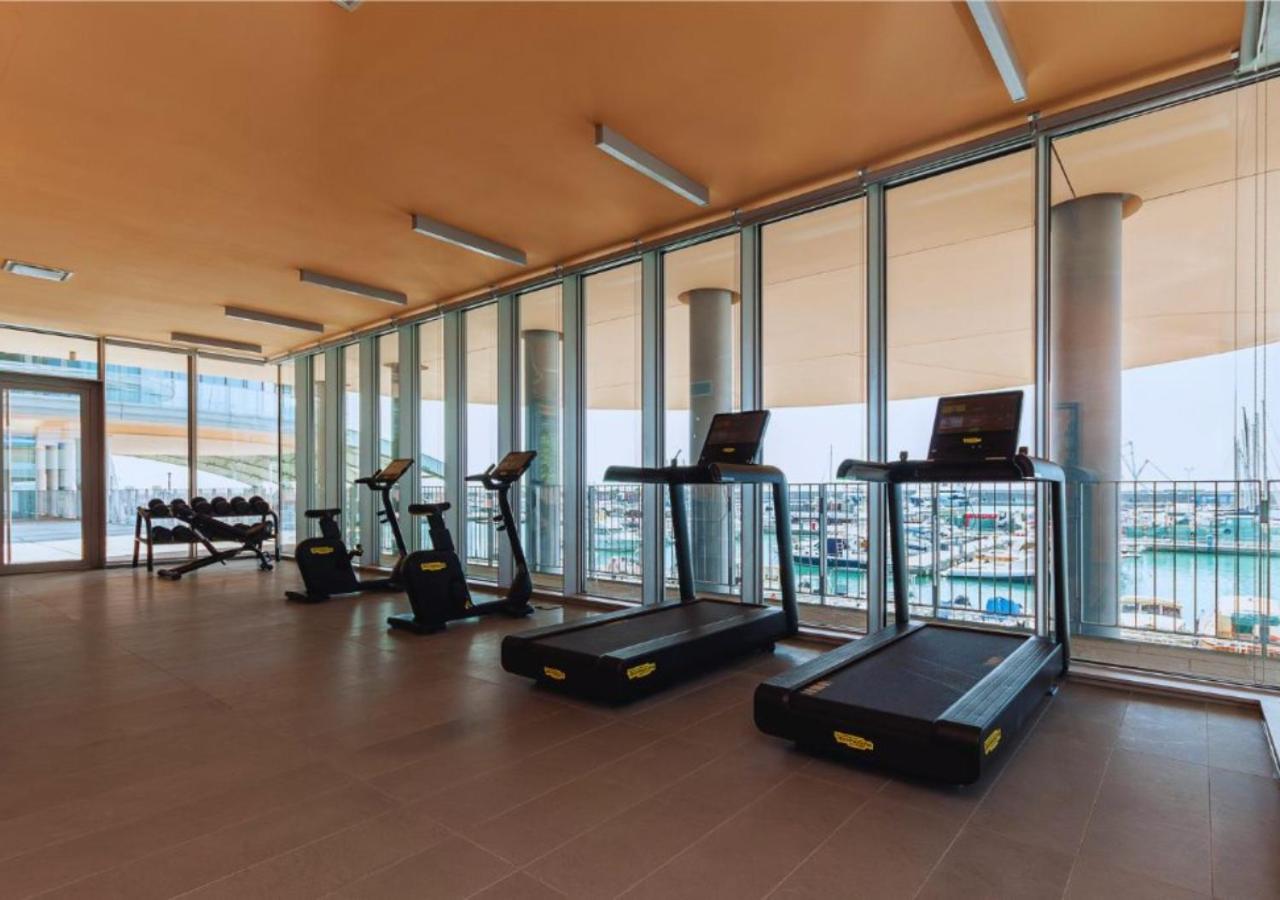 Luxury Waterfront Apartment view 4