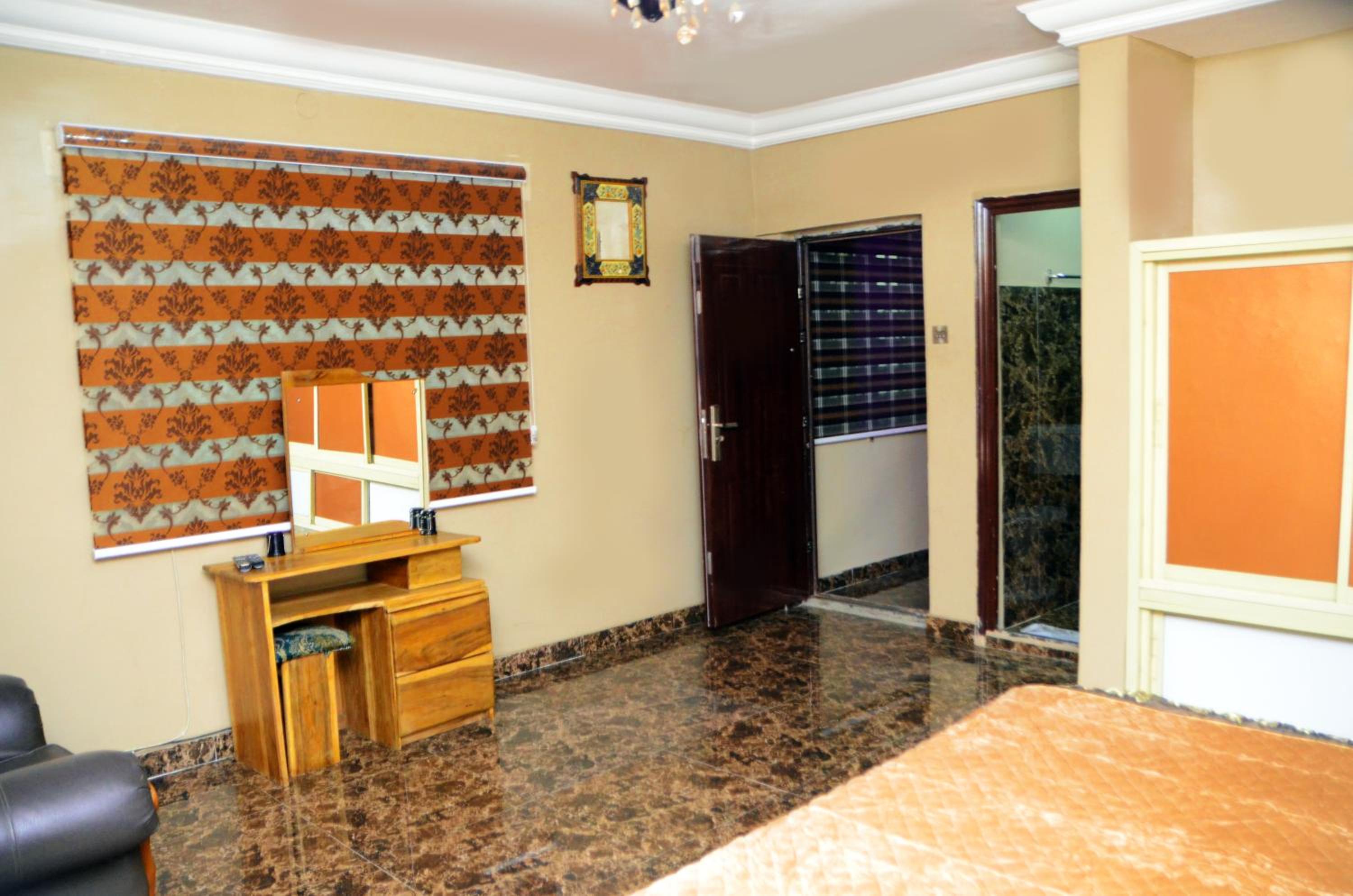 Oluwaseun bolajoko estate, basorun ibadan view 3