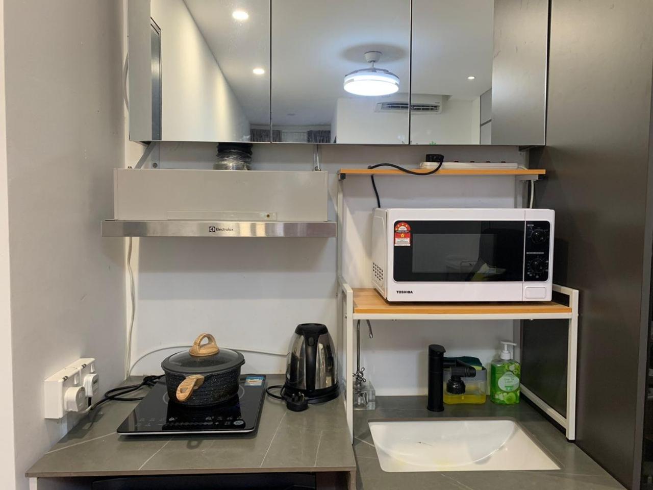 SVT Sunway Velocity Studio 2pax MRT LRT TRX Cheras Kuala Lumpur