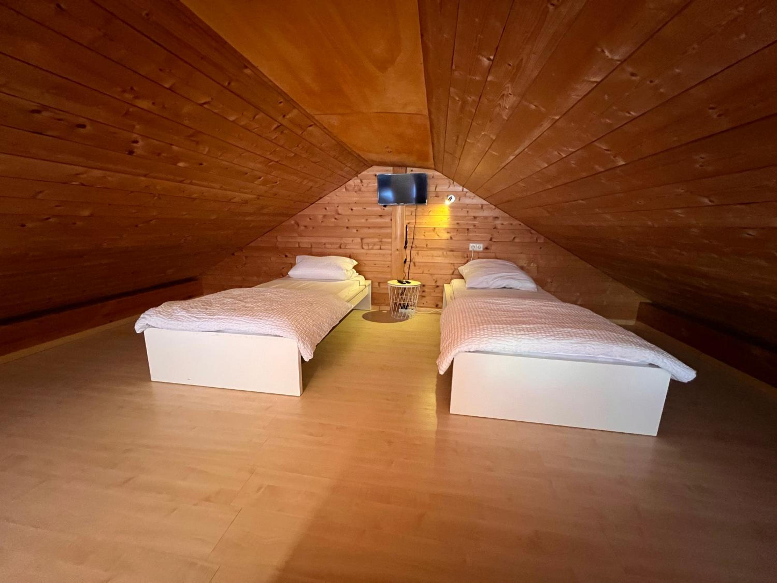 Photo 28