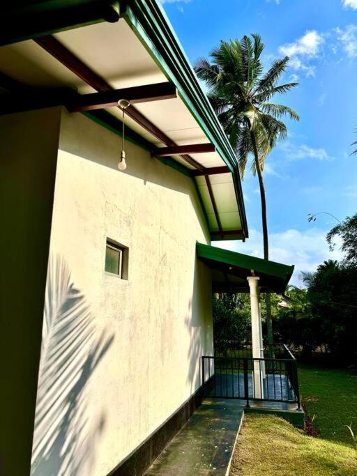 Mango Garden Cottage Tangalle