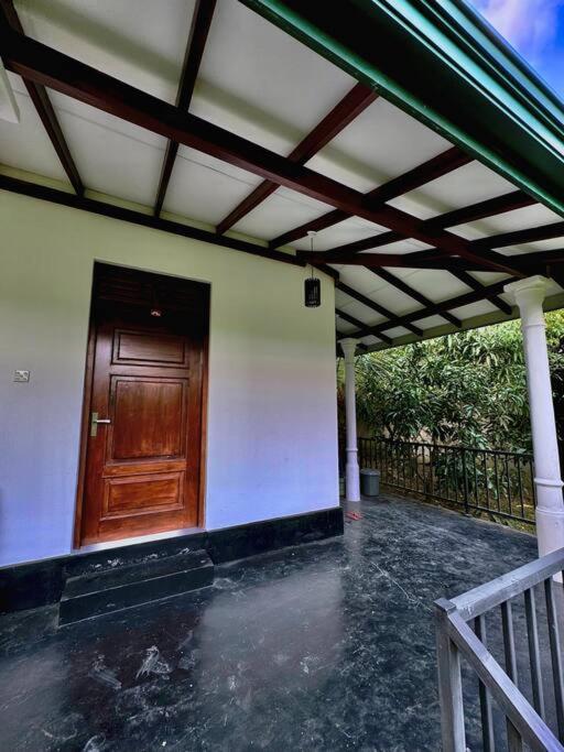 Mango Garden Cottage Tangalle
