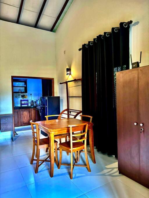 Mango Garden Cottage Tangalle