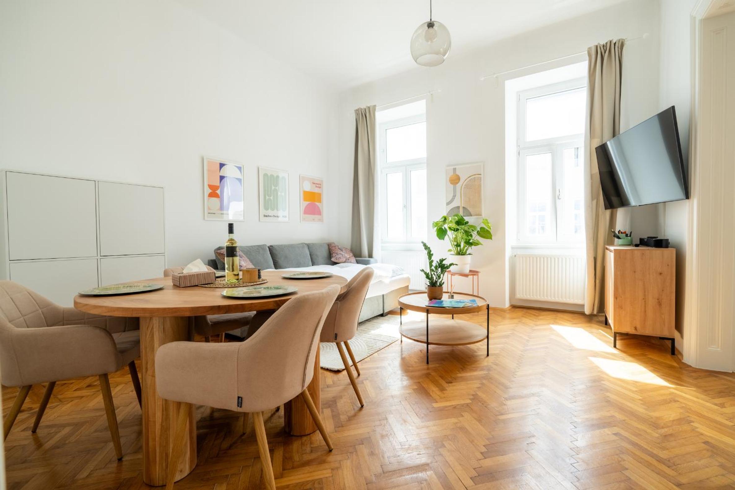 Franz-Josef City Apartment is Calling - by 4ty3 Apartments